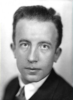 Файл:Paul Éluard circa 1930.jpg